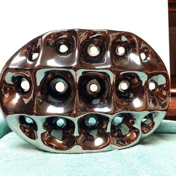 Burgett Oval Silver Ceramic Vase - Picture 1 of 13